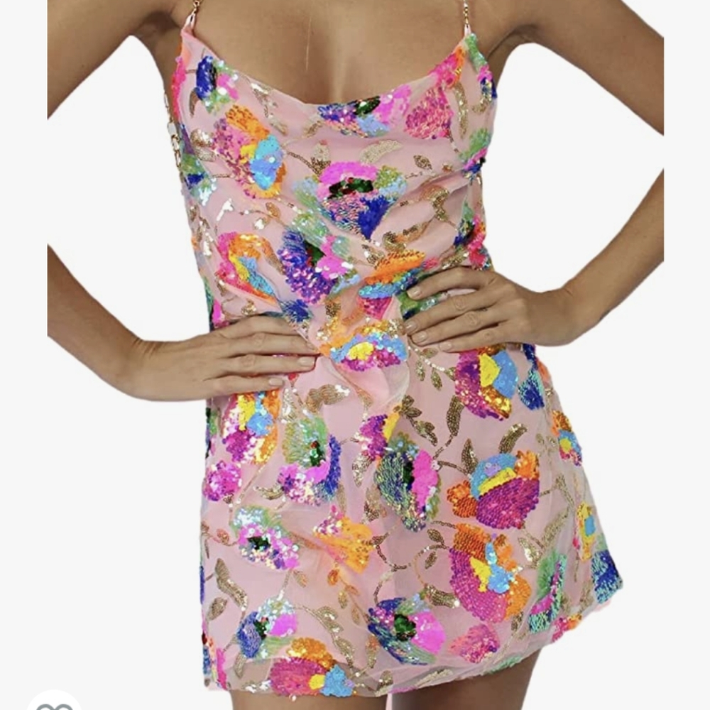 Pink floral party dress Taylor Swift